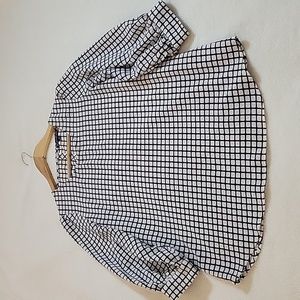 ADRIANNA PAPELL BLACK * WHITE SQUARE DESIGN TOP SMALL